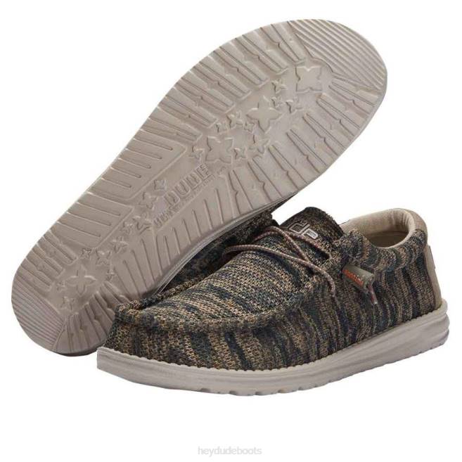 Men Woodland Camo Hey Dude Wally Sox Shoes H6P6331